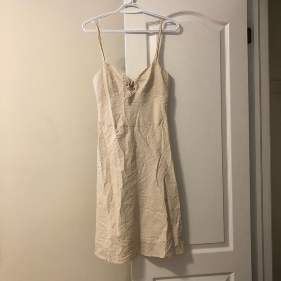 Dress - Picture 1 of 2